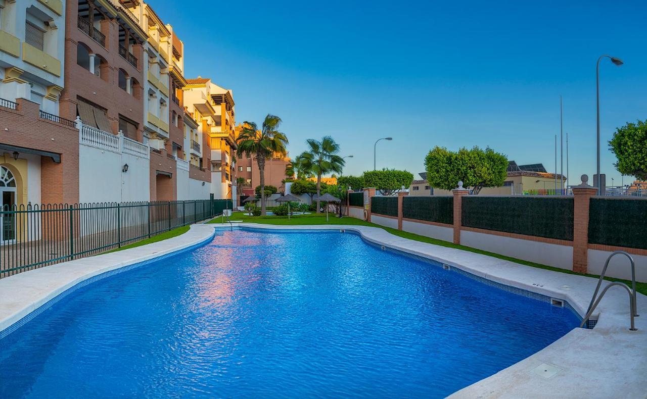 Apartamento 2 Dormitorios En La Mejor Zona De Roquetas โรเกตัสเดมาร์ ภายนอก รูปภาพ